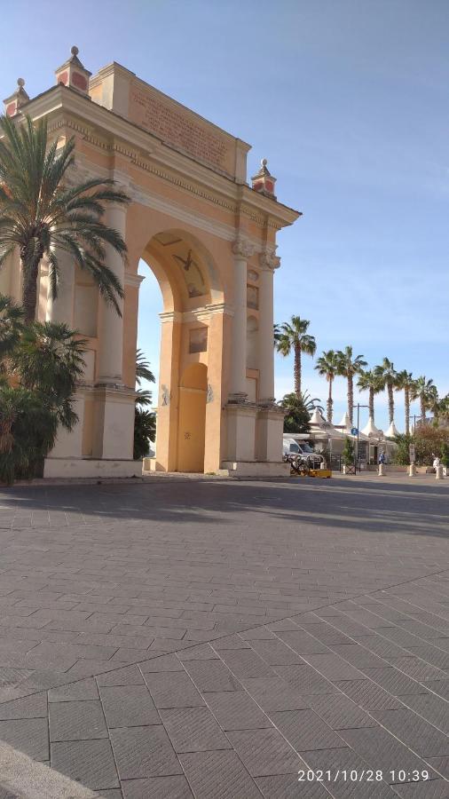 Apartamento casa Mariuccia Finale Ligure Exterior foto