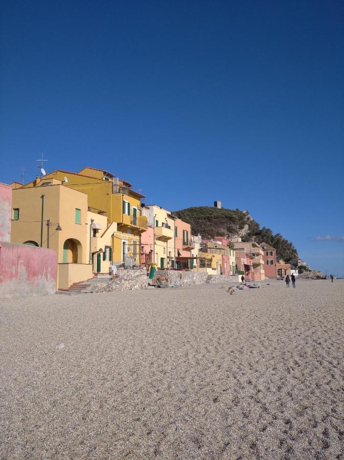 Apartamento casa Mariuccia Finale Ligure Exterior foto
